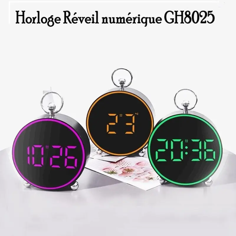 ساعة رقمية LED متعددة الألوان