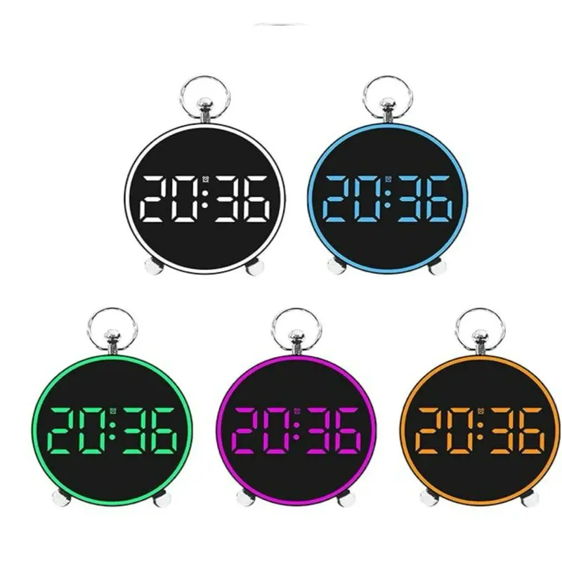 ساعة رقمية LED متعددة الألوان